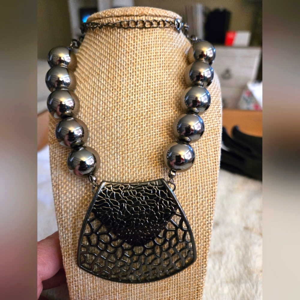 **3/$10** Chic Silver Statement Necklace